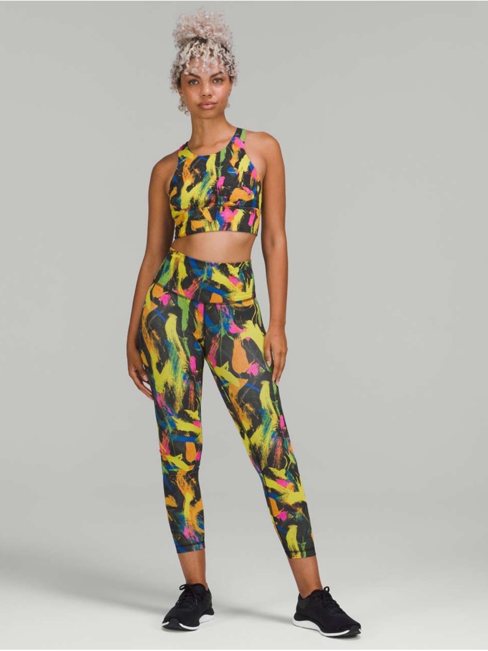 22. Lululemon Wunder Train High-Rise Tight 25" Undertone Black Multicolor Size 8